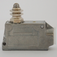Saia 16a limit switch with inline roller