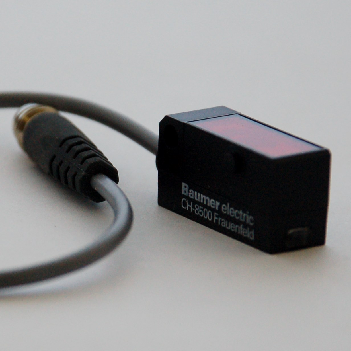 Through-beam sensor